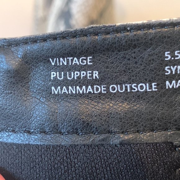 Steve Madden Womens Snake Skin Pattern Ankle High Boot Zipper Sides Size 5.5M - Picture 10 of 13